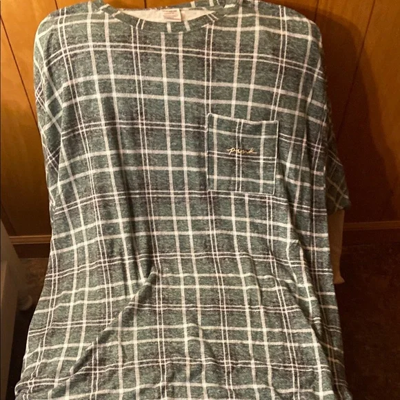 Green Plaid Women’s Sleepwear - Picture 1 of 3